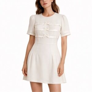 TOPSHOP Fit and Flare Mini Dress with Bow Detail. Size 6